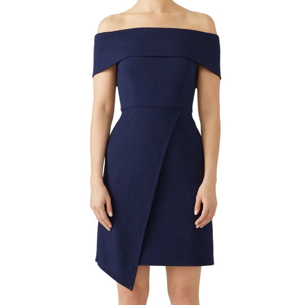 🤍 Hutch navy Jolene off shoulder dress